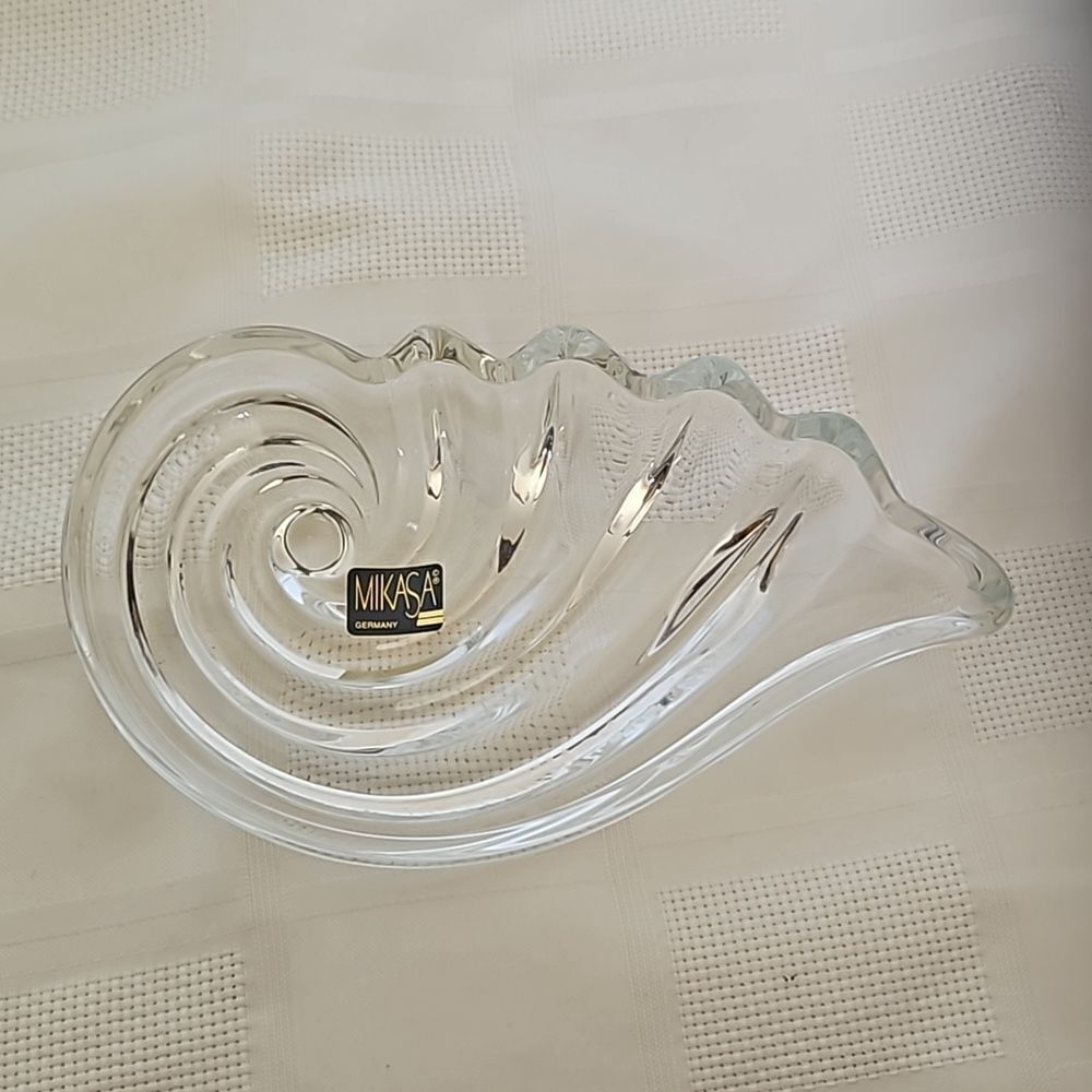 Mikasa Clear Crystal Sea Shell Shape Small Tray 7"-4"